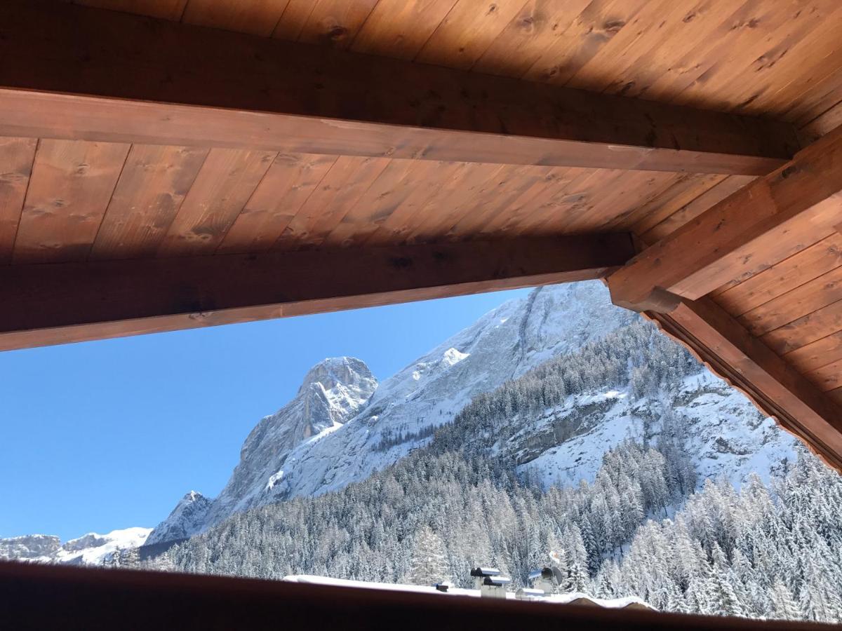 Cesa Mandi E Miky Apartment Canazei Luaran gambar