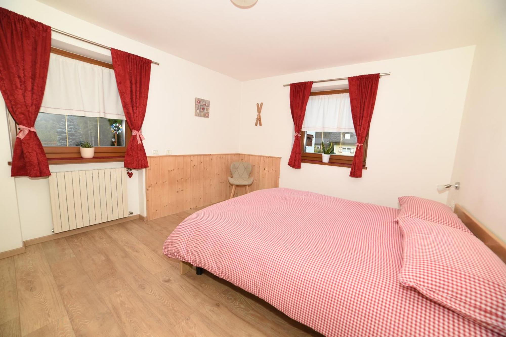 Cesa Mandi E Miky Apartment Canazei Luaran gambar